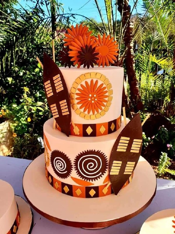 Custom cake by Dorah's Cake House